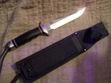 SOG S-2 TRIDENT Specialty Knives Seki-Japan Fixed Blade