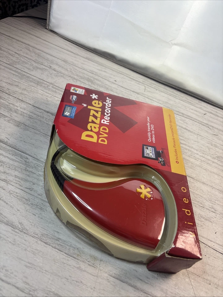 Pinnacle Dazzle DVD Recorder Video Capture PC USB Svideo New In Box - Image 4 of 4