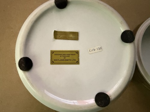 Vintage Hand Painted Maitland Smith Chinoiserie Floral Porcelain Bowl W/ Lid 7” - Picture 2 of 8