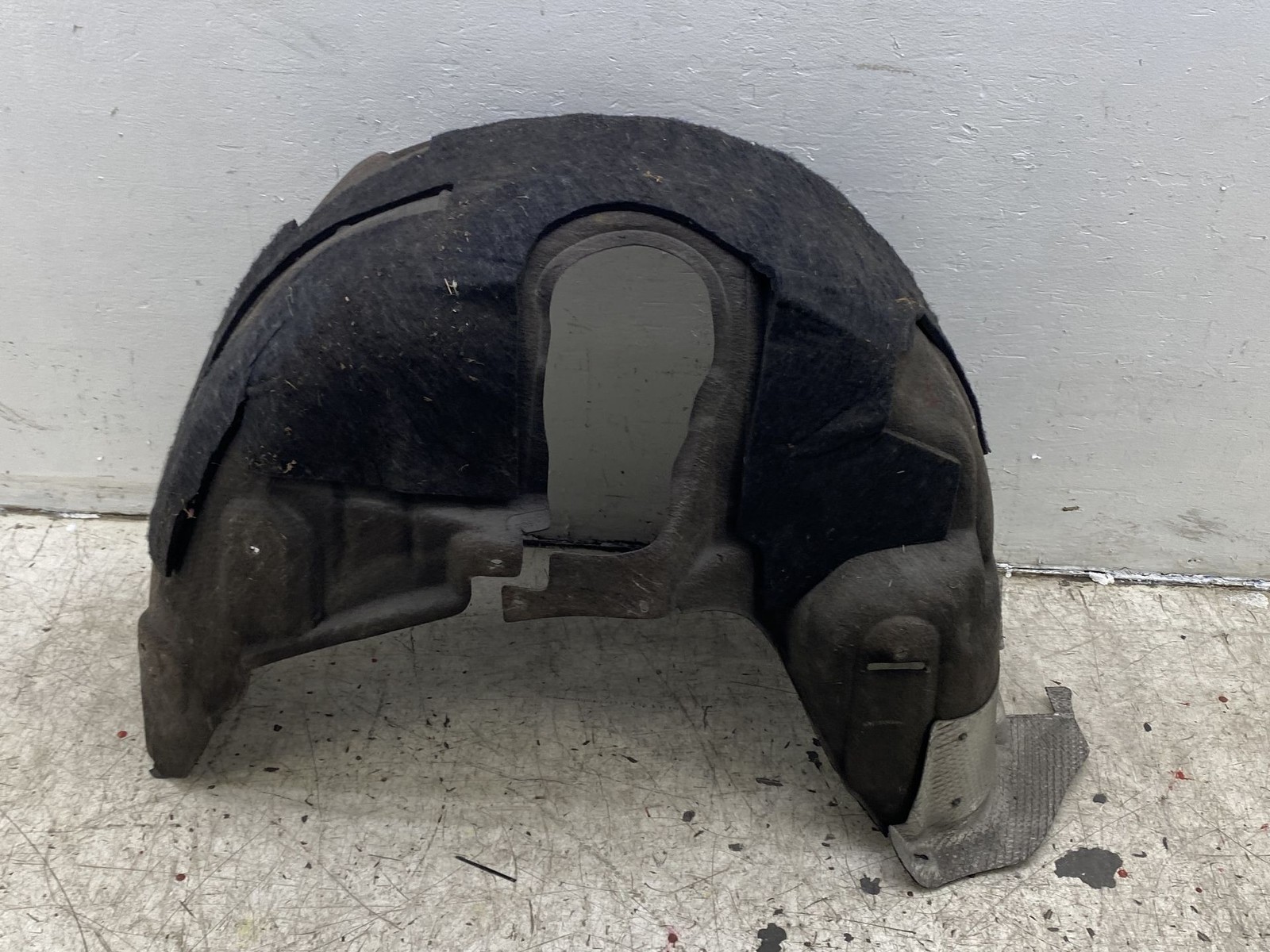 Bentley Flying Spur 2013-2019 REAR+RIGHT+INNER Fender liner