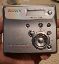 Sony Net MD Walkman MZ-N505 Type-R   MiniDisc Player / Recorder
