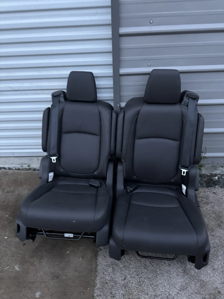 Honda Odyssey Elite 2018-2022 segunda fila asiento trasero derecho izquierdo OEM marrón Foto 3 de 3