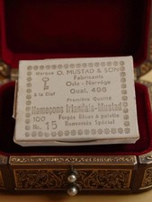 Vintage accessoire de pêche ancien hameçons Mustad deadstock collection pêcheur