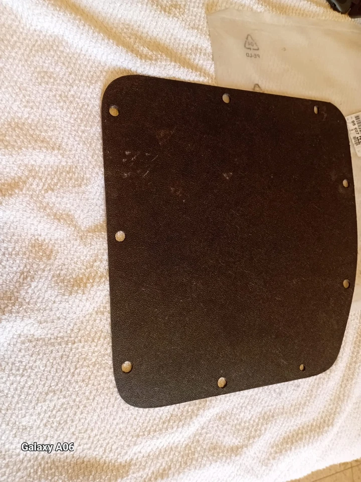 Отделка задней правой внутренней двери для Peugeot Partner 2008-2018 — от оригинального производителя 98107445zd - Изображение 4 из 4