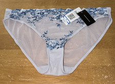 New WACOAL 64391 Embrace Lace Bikini Panties XL Micro Chip Blue Multi NWT