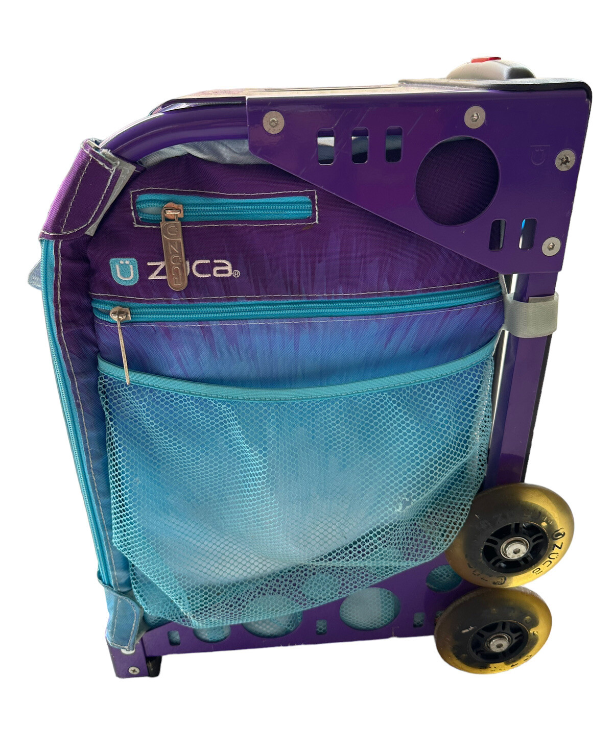 Zuca Bag Ice Dreams Purple Frame LUX Insert Light Up Wheels Ice Skating