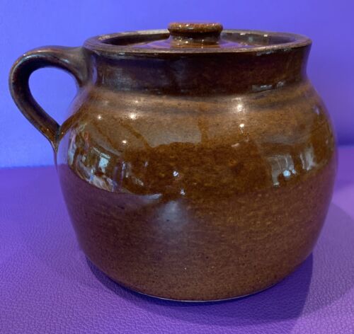 Pot de haricots vintage marron glissant en grès poignée unique crock avec couvercle poterie - Photo 1/14