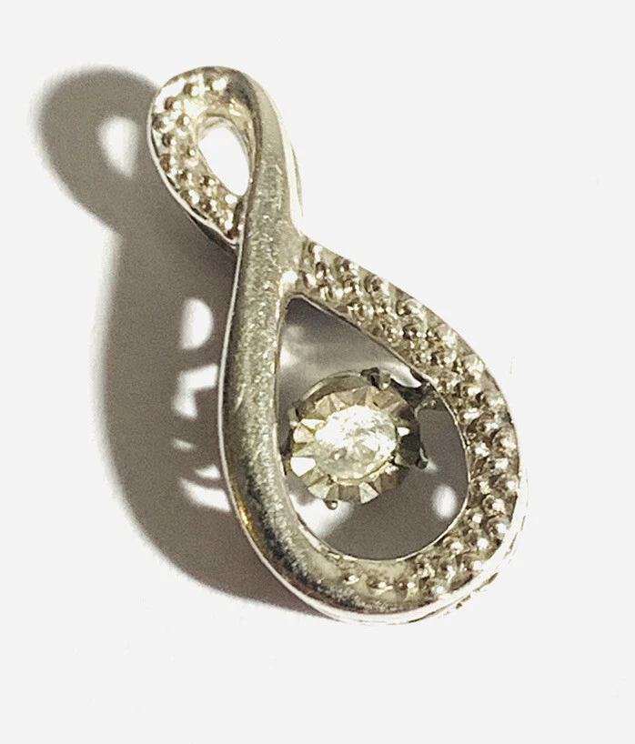 Small diamond shop pendant design
