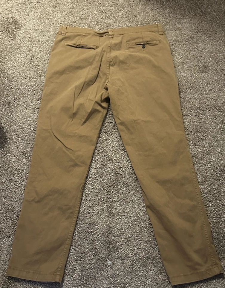 Pantalón Hombre Caqui Talla 36x32 Pierna Recta Foto 2 de 4