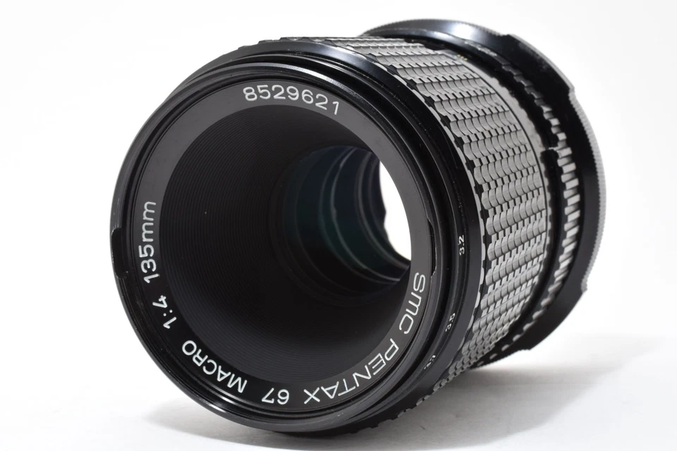 SMC Pentax 67 Macro 135mm F4 Lens Late Model for 6x7 67 67II Tested JAPAN [MINT] - Image 2 of 4