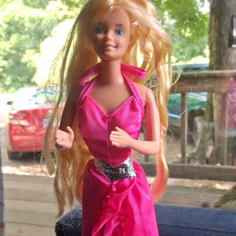 Vintage 1982 Barbie Twirly Curls Fashion Doll 