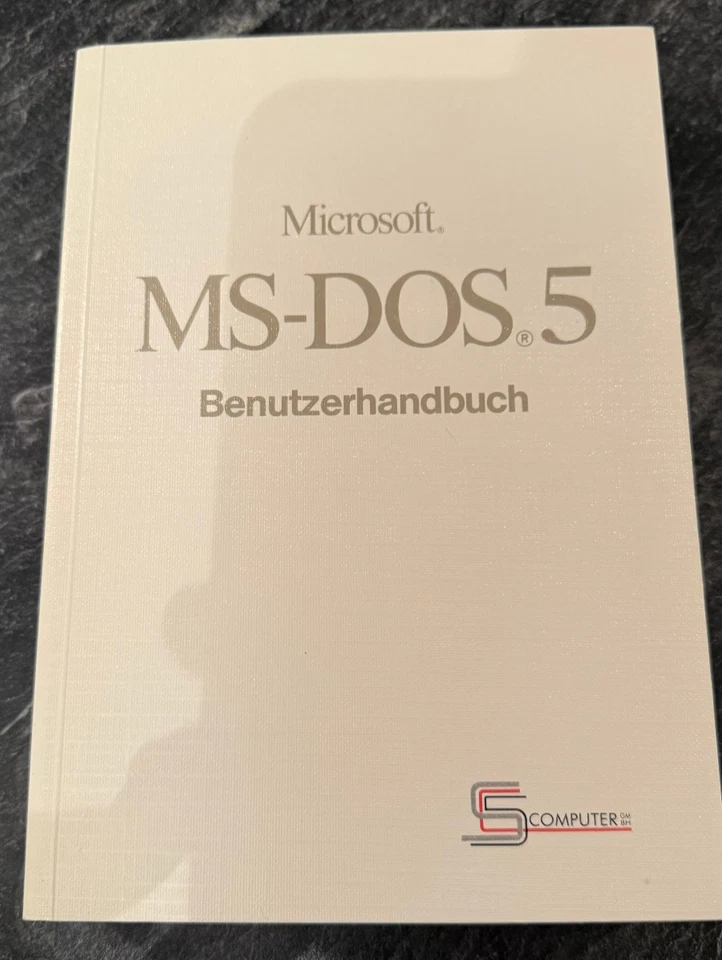 Microsoft MS-DOS 5 Original 3.5" Disks & Manual – New, Unused - Bild 2 von 4