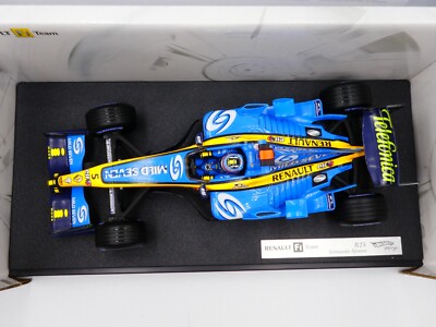 f1 miniature Renault R25 Fernando Alonso / Giancarlo Fisichella 2005 Edition Spéciale GP Chine World Champion Hotwheels 1/18 WG9754
