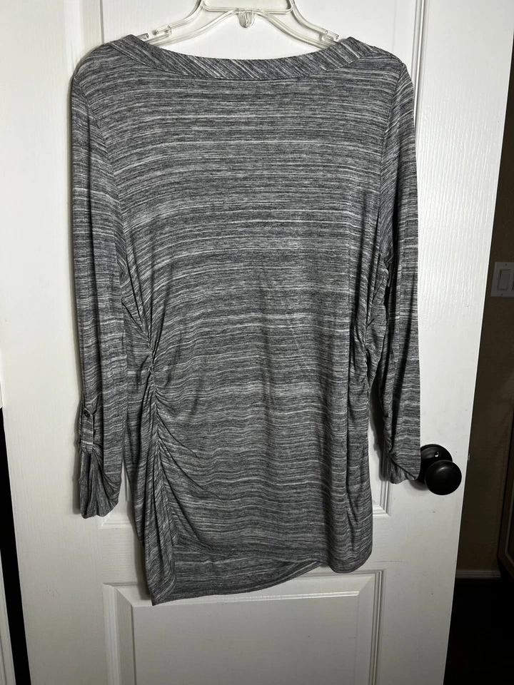Top tejido manga larga Liz Lange Maternity gris para mujer talla XL mangas enrollables Foto 4 de 4