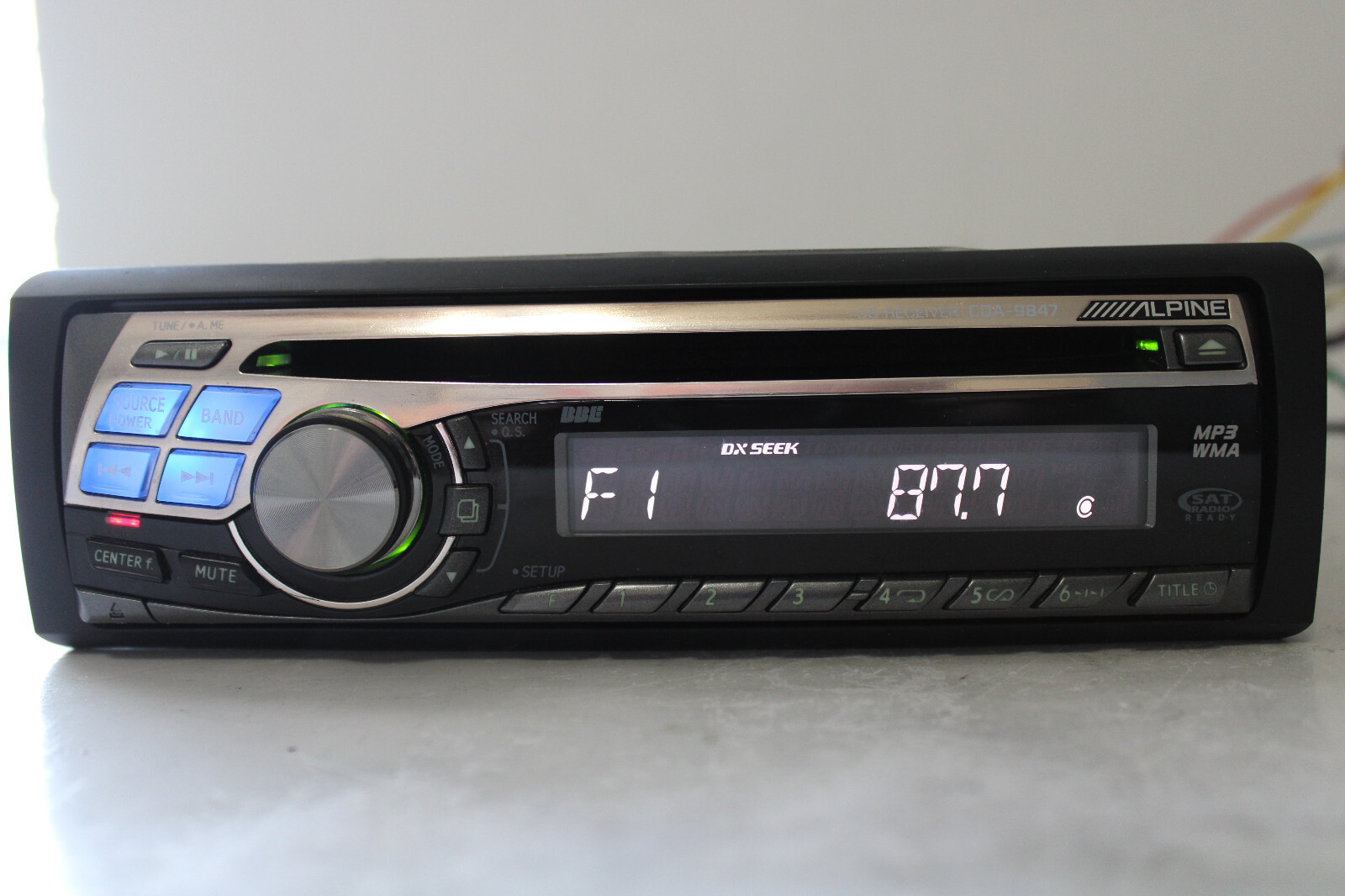 Alpine CDA9847 Radio Stereo CD Player MP3 Sirius XM Detachable