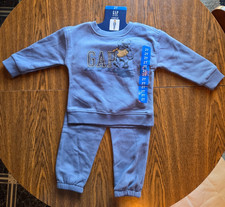 New Boys 2T Gap Sweatshirt and Sweatpants Outfit