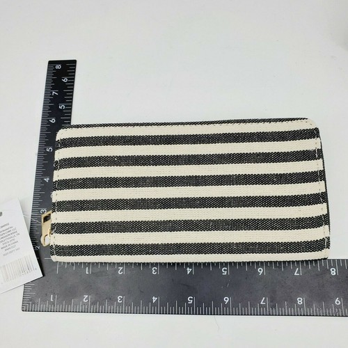 Boho Canvas Striped Wallet Black & Off White Lines Zip Closure 8"x4" NEW - Picture 2 of 3