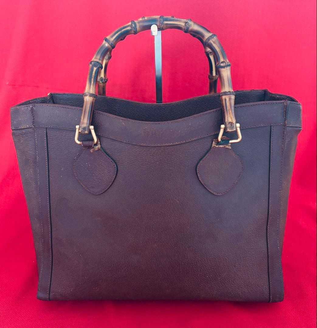 Authentic. With  GUCCI Diana Leather Bamboo Bag Tote Brown 29a