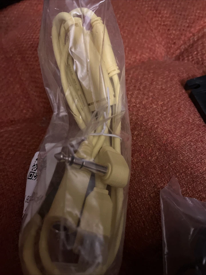 Lector/máquina expendedora de tarjetas de crédito táctil Nayax VPOS y adaptador de fácil ajuste Foto 4 de 4