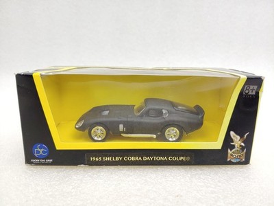 Vintage Road Signature Collection 1/43 1965 Shelby Cobra Daytona Coupe 94242 New
