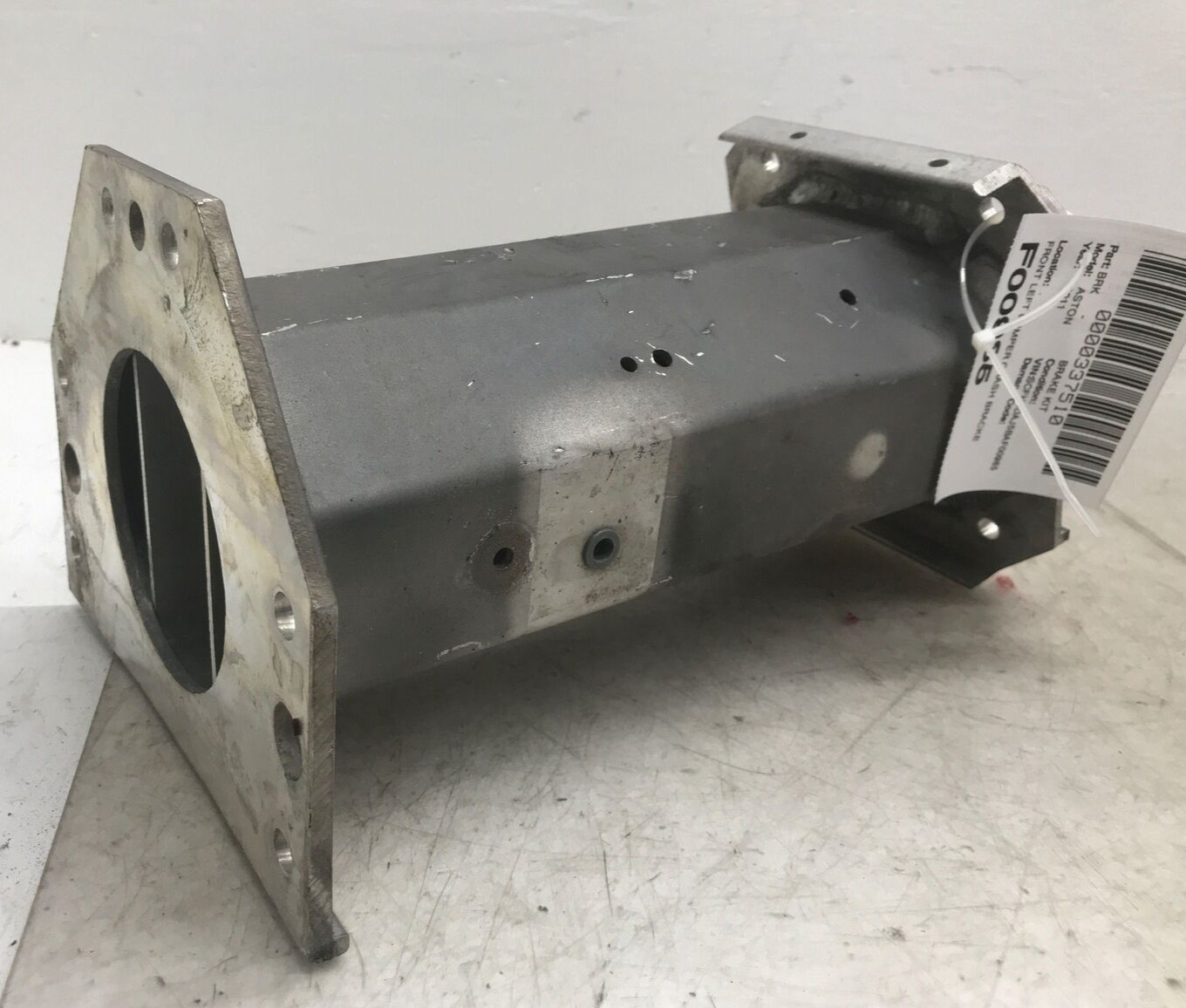 2010-2020 ASTON MARTIN RAPIDE FRONT LH BUMPER IMPACT BRACKET AD43V17N800AC OEM