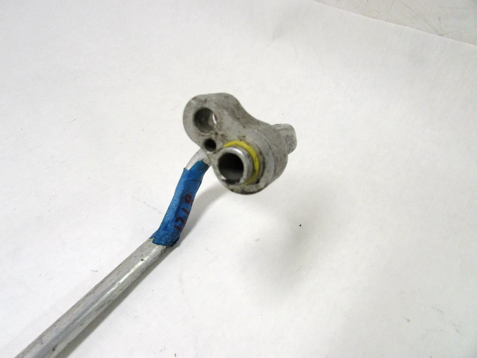 Volvo S40 2003 línea de aire acondicionado baja presión OEM 00 01 02 03 04 Foto 2 de 2