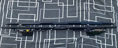 Porsche 992 Wind Deflector 992871613B Windschott  - Bild 1 von 4