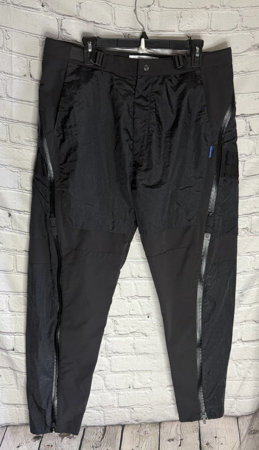 Reindee Lusion Men’s Double Shape Zipper Waterproof Pants Black Size XL