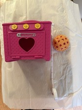 Lalaloopsy Retired Multi Color Heart Oven With A Baked Pie Door Opens And Shuts