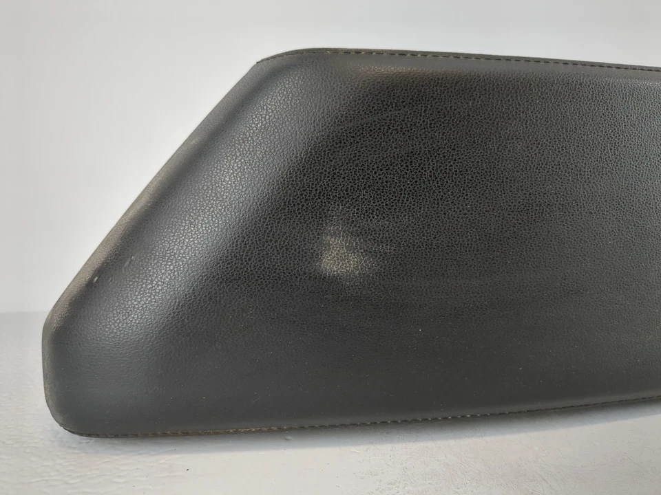 2019-2021 Volkswagen Jetta Center Console Armrest Cover Lid Black DXLMA - Image 2 of 4