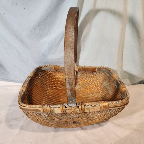 Asian Woven Basket Willow Wood Handle Gathering Basket 16 x 13 1/4" x 17", Nice!