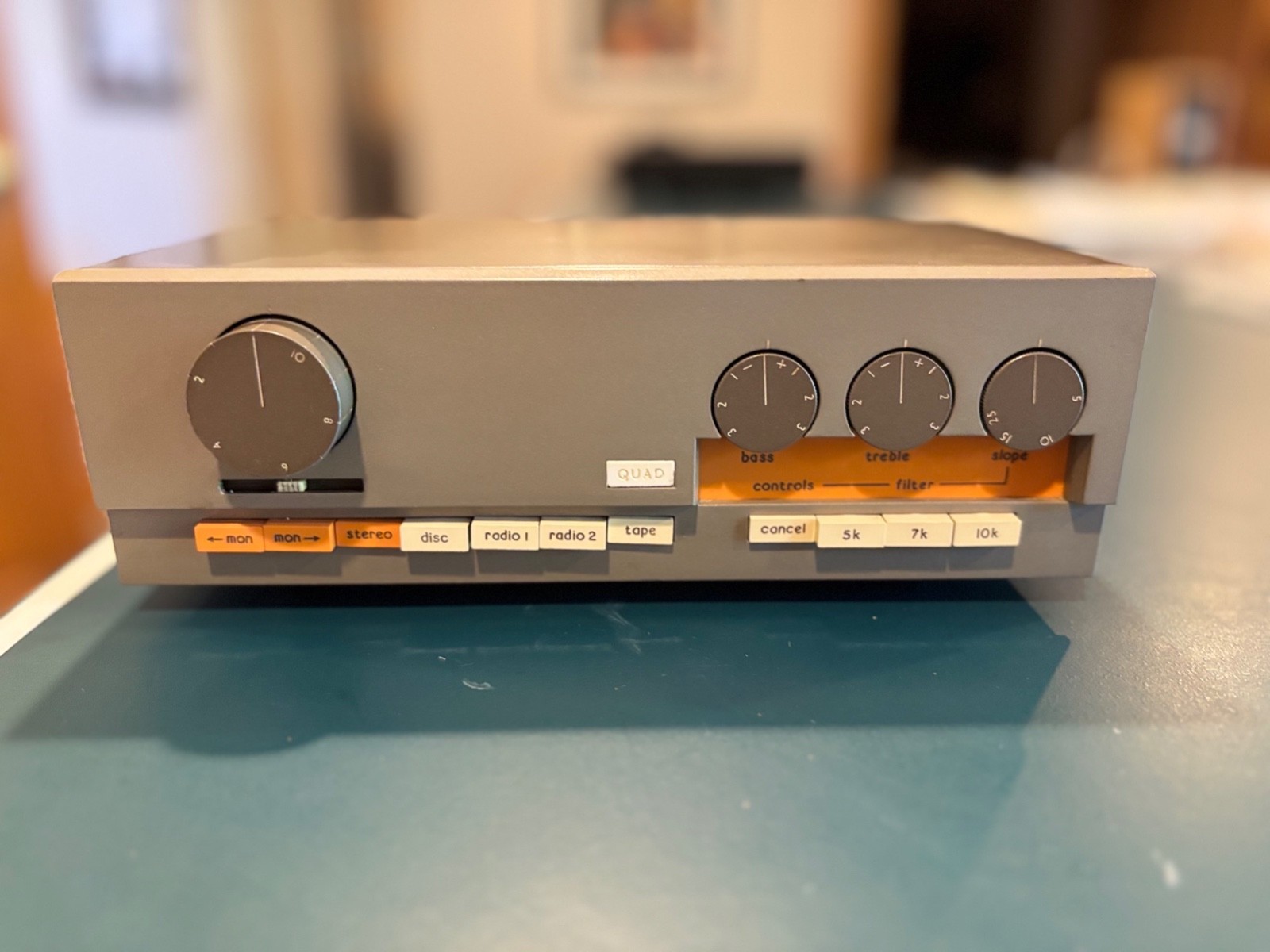 Quad 33 Preamplfier Working