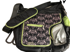 DIAPER BAG, CARRY ALL, TRAVEL BAG, ORGANIZER, MANY COMPARMENTS JJ COLE,