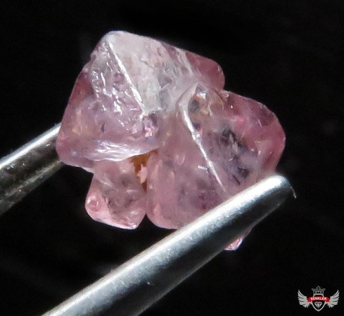 3.551CT. TWINNED GEMMY SPINEL- BURMA ( MYANMAR) - Picture 2 of 4
