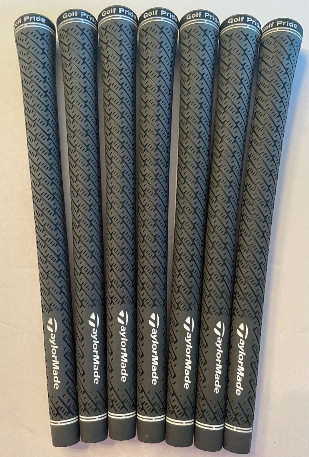 7TaylorMade ZGrips by Golf Pride new, standard size eBay