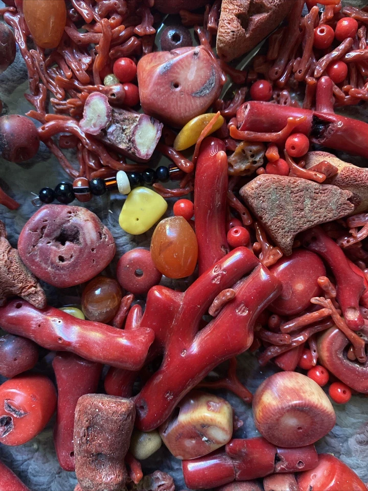 Lot Of Antique Coral Beads Raw Branch Round - Image 3 of 4