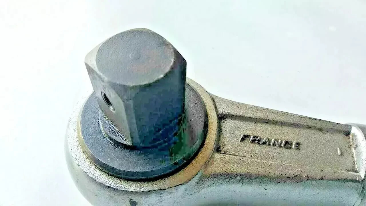 Picture 5 of 6