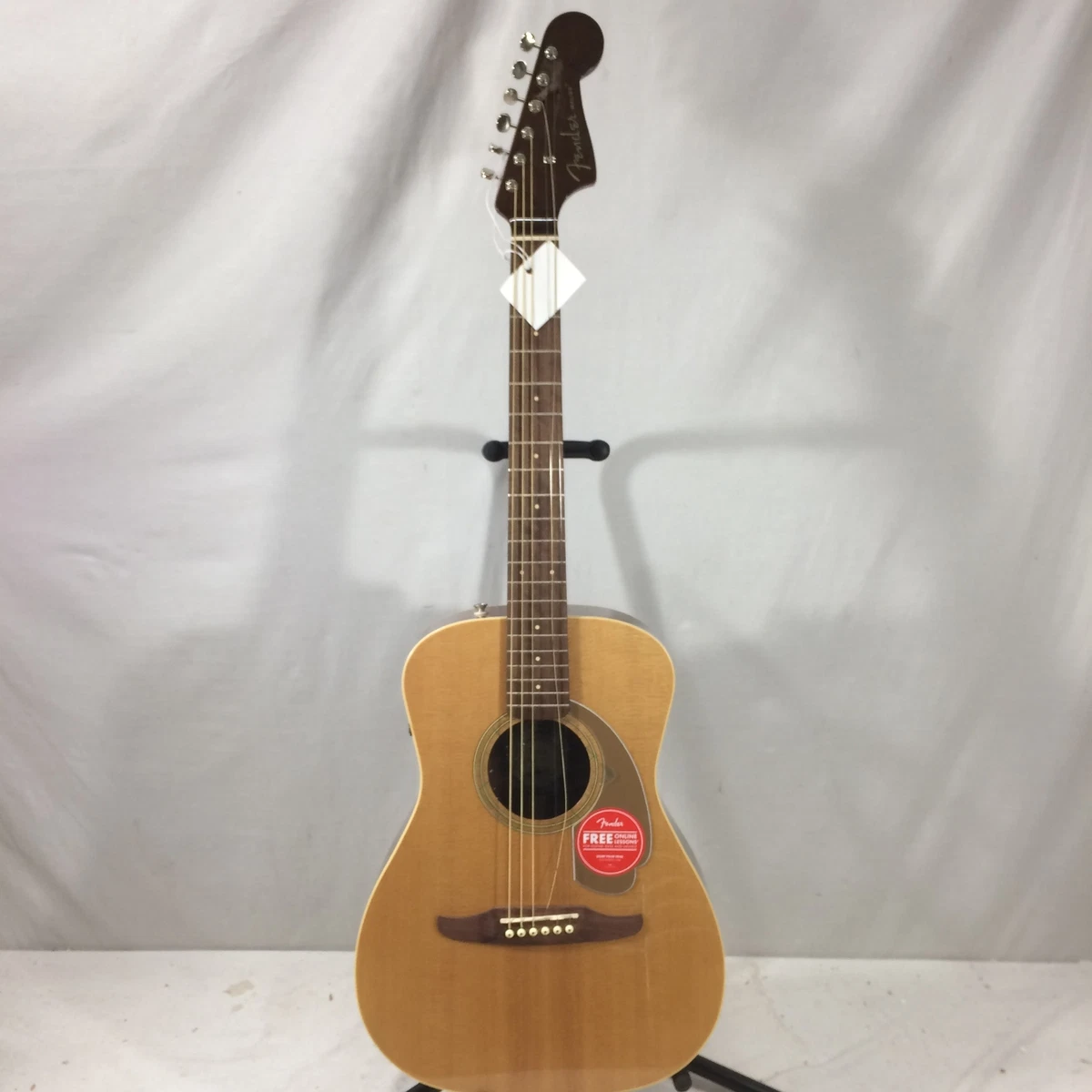 Small fender acoustic guitar outlet