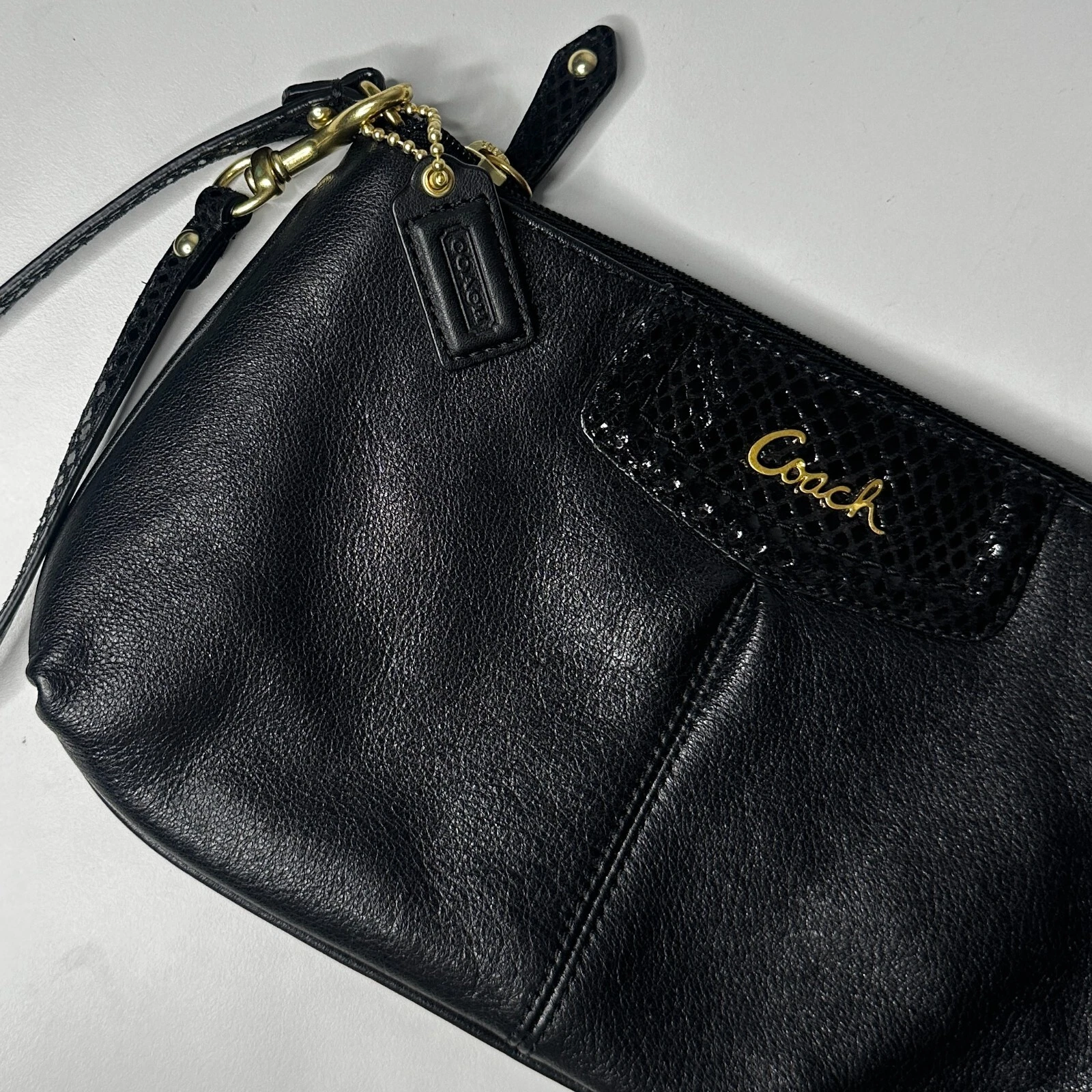 Coach Borsa a mano in pelle firmata con zip angolare da polso piccola Nera