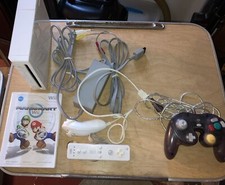 Nintendo Wii Console - RVL-001 Bundle Mario Kart Spider Man And Controllers
