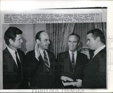 1970 Press Photo Adlai Stevenson takes oath as Senator from Illinois - lrx83027