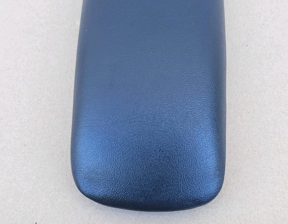 Pontiac Firebird 1993 1996 consola central tapa reposabrazos almohadilla puerta/fabricante de equipos originales 51 k millas Foto 3 de 4