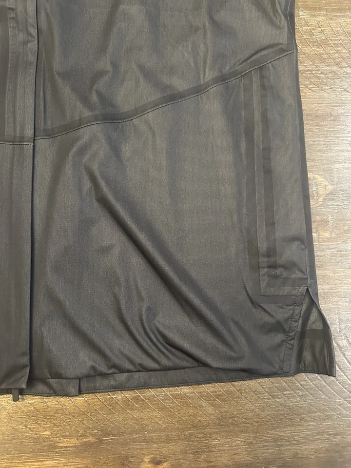 Nike Storm-FIT ADV Men’s Golf Vest Black/Anthracite/White DX6075-010 Medium $200 - Image 2 of 4