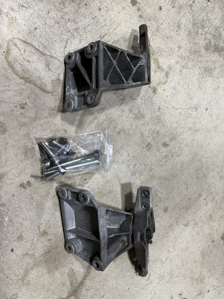 Infiniti AWD G37 2009-13 soportes de montaje de motor 3,7 V6 izquierda y derecha Foto 2 de 4