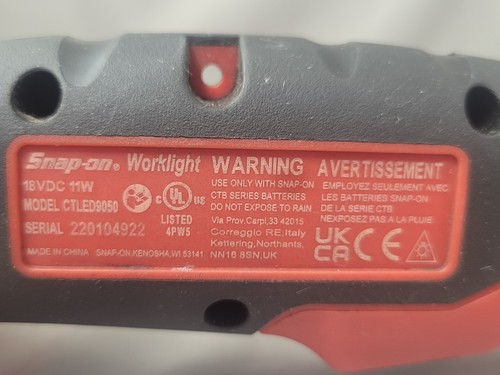 Snap-On CTLED9050 18v MonsterLithium 800 Lumen Cordless Work Light Tool Only RED - Picture 2 of 9