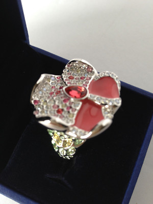 Swarovski Crystal Store Nikita Size 52 / 6 Small Pink Flower Ring 1081933 NEW