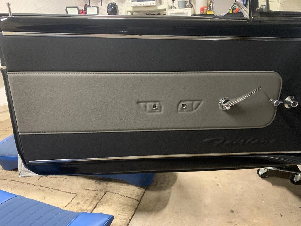 Paneles de puerta personalizados Ford Falcon Ranchero 1966-67 Foto 4 de 4