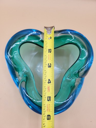 Vintage Italian Green Murano Glass Ashtray or Bowl - Picture 6 of 9