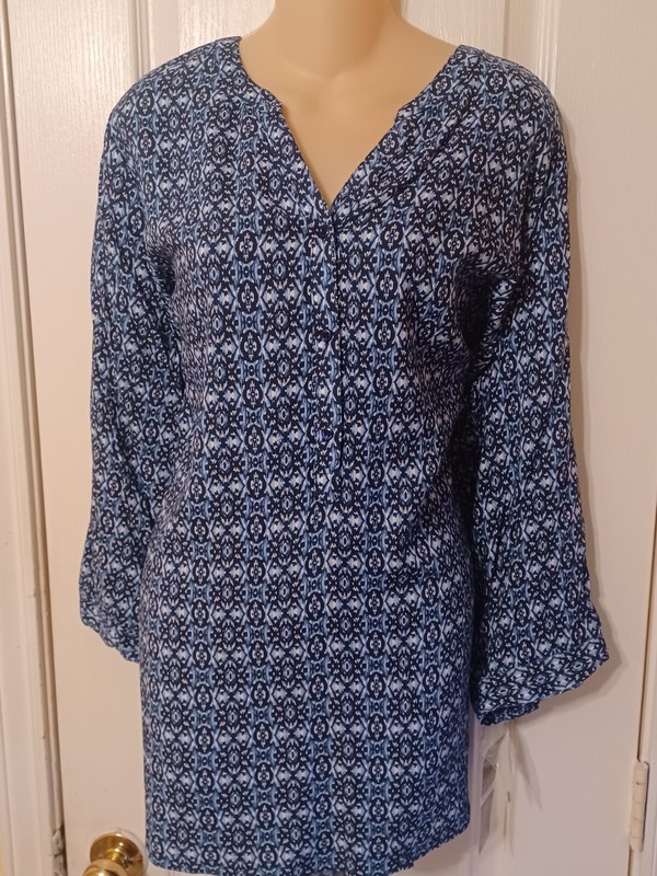 NEW WOMEN'S BLUE PRINT 3/4 SLEEVES BLOUSE TOP PLUS SIZE 1X by REBECCA MALONE