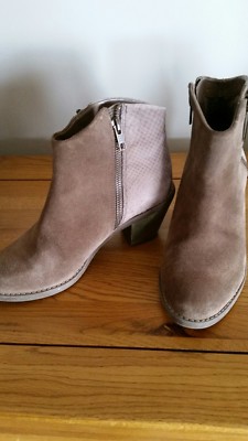 clarks marble cool khaki suede